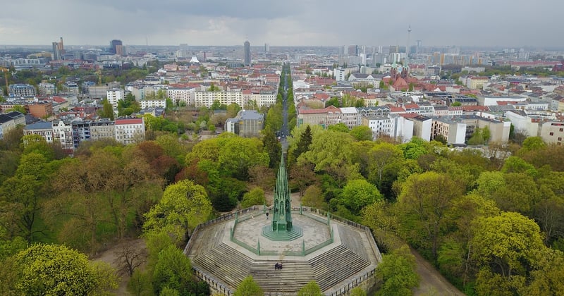 Viktoriapark Berlin: Der geheime Wasserfall-Höhepunkt im Kreuzberg