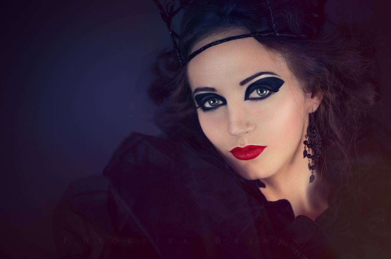 entdecken sie die h&auml;ufigsten make-up-fehler und lernen sie, wie sie diese vermeiden k&ouml;nnen, um ihr perfektes aussehen zu erzielen.